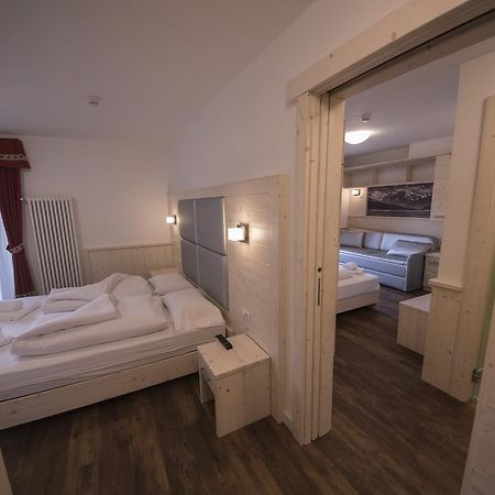 Hotel Niagara Оссана Экстерьер фото